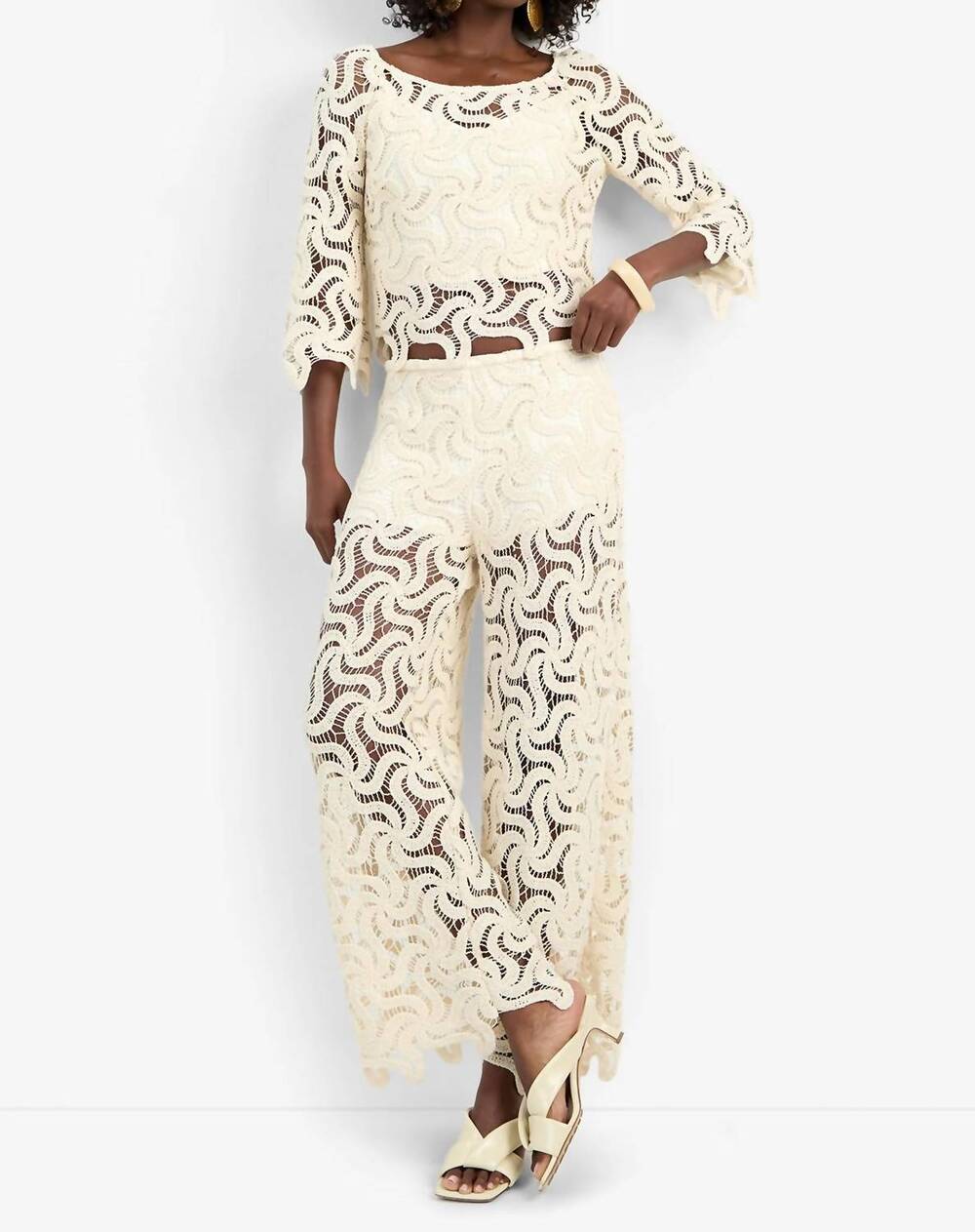 NEW TRINA TURK helen crochet lace top in bonita beige